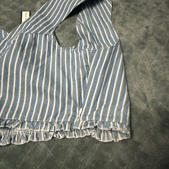Soncy Cropped Tank Top Blue & White Striped Faux Buttoned Front - Size 3 (22/24) - Picture 2 of 3